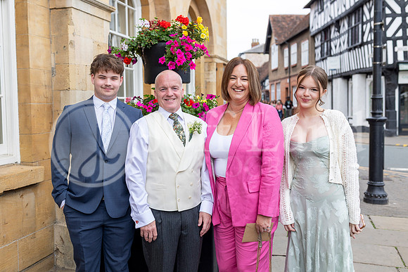 J&G008